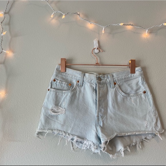 LEVI’S ✨✨ - Picture 5 of 7